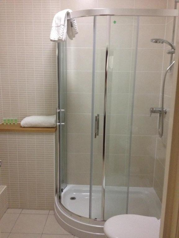 2 Crescent Gardens Guest House Бат Номер фото